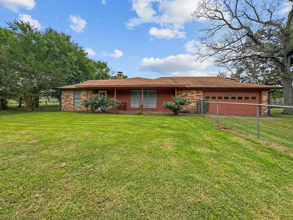 130 Waller Road - Photo 1