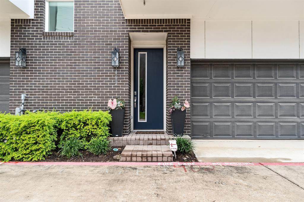 381 Greenbriar Lane - Photo 1