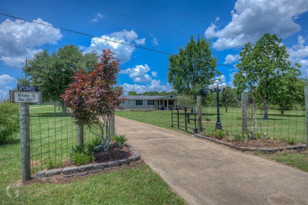 552 Hall Road - Photo 1
