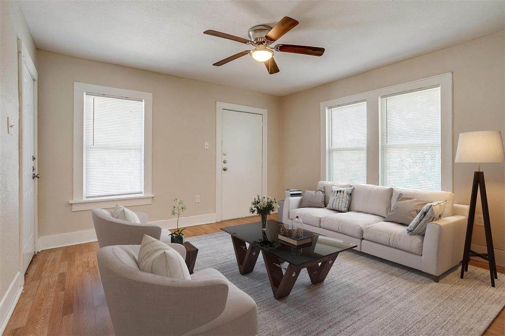 1016 Arlington Avenue - Photo 1