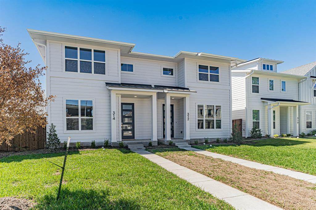 312 Sunset Lane - Photo 1