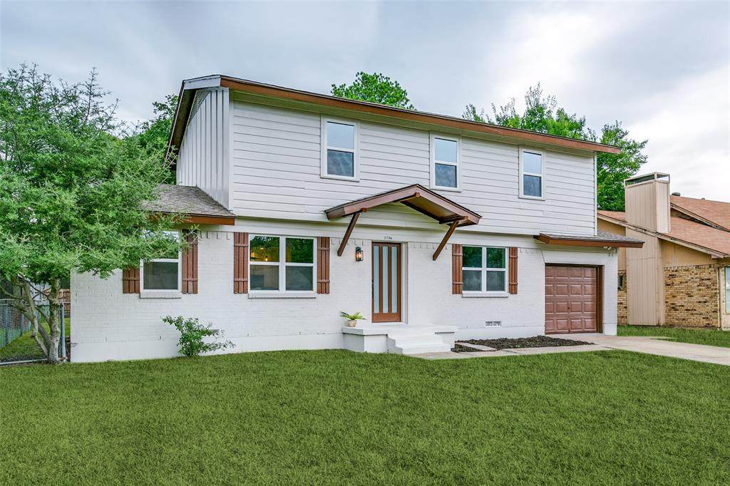2736 Larchmont Drive - Photo 1
