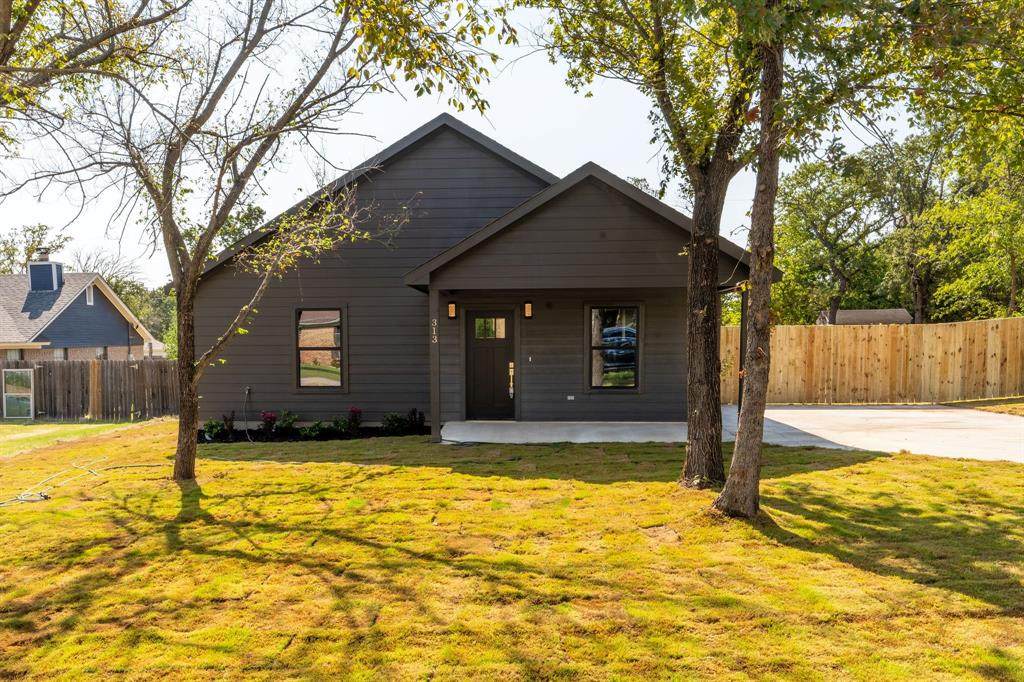 313 Hickorywood Street - Photo 1