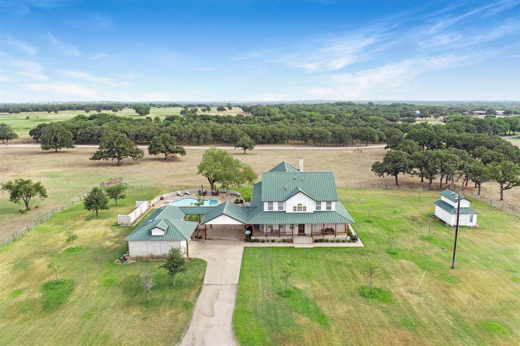 540 Southerland Lane - Photo 1