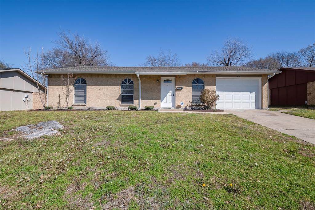 3826 Cambridge Drive - Photo 1