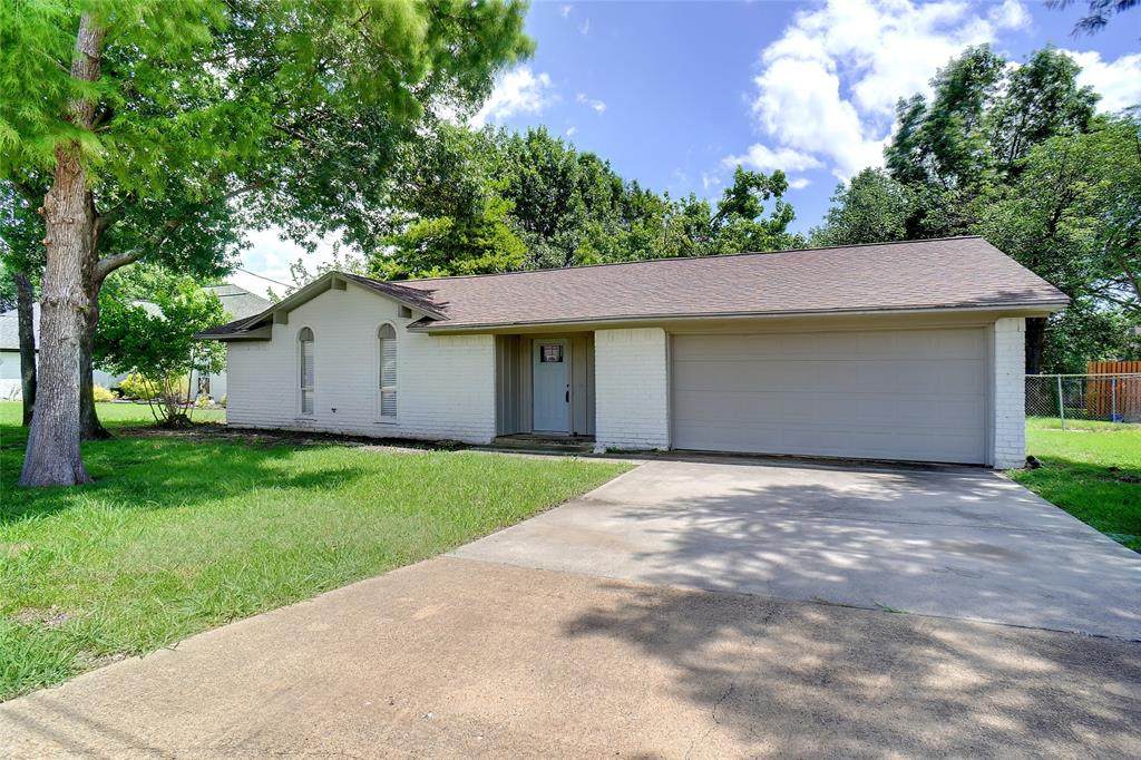 115 Linda Lane - Photo 1