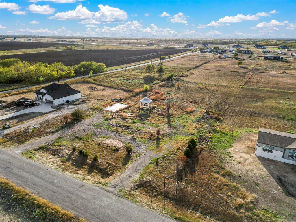 53 County Road 2131 - Photo 1