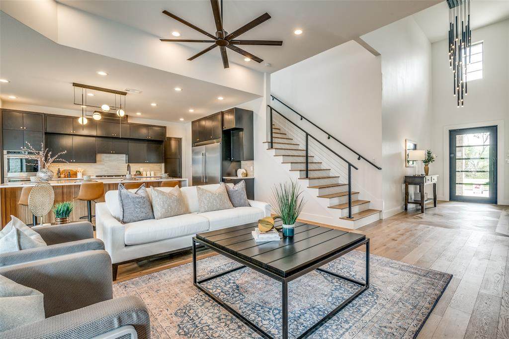 4007 Yellow Jasmine Lane - Photo 1