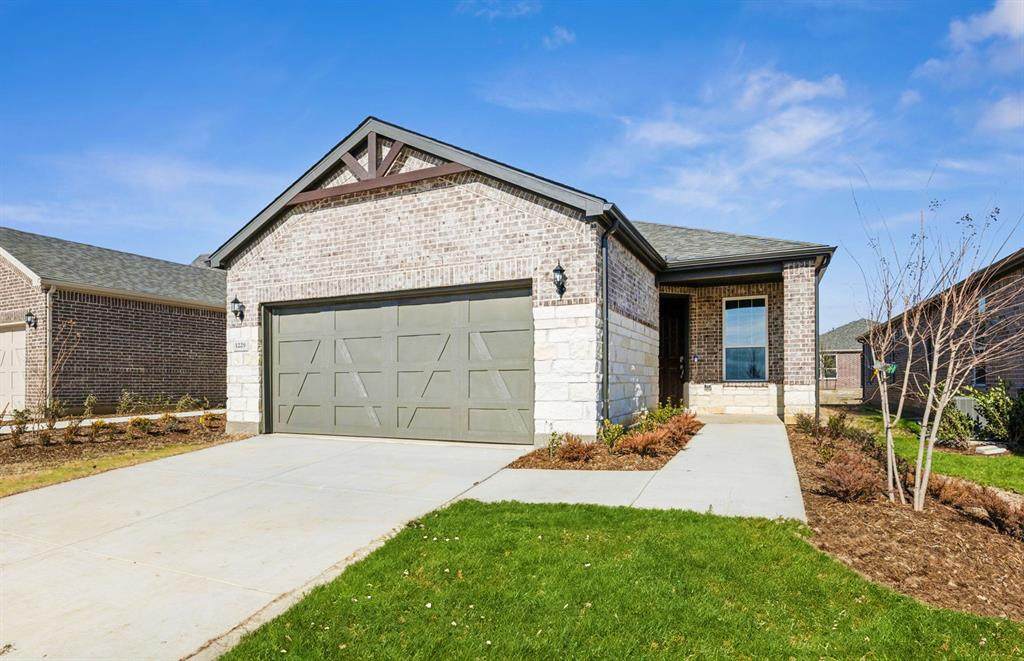 1229 Bogart Way - Photo 1