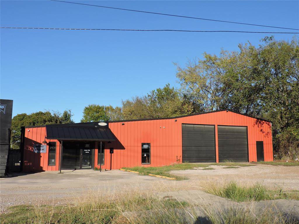 920 Mason Street - Photo 1