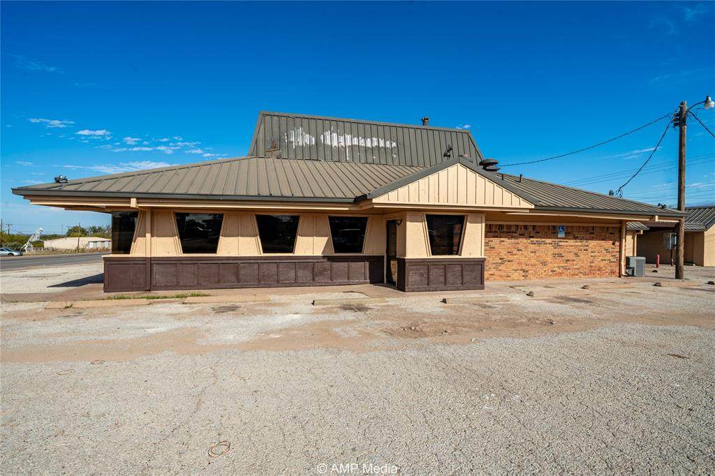 702 Swenson Street - Photo 1