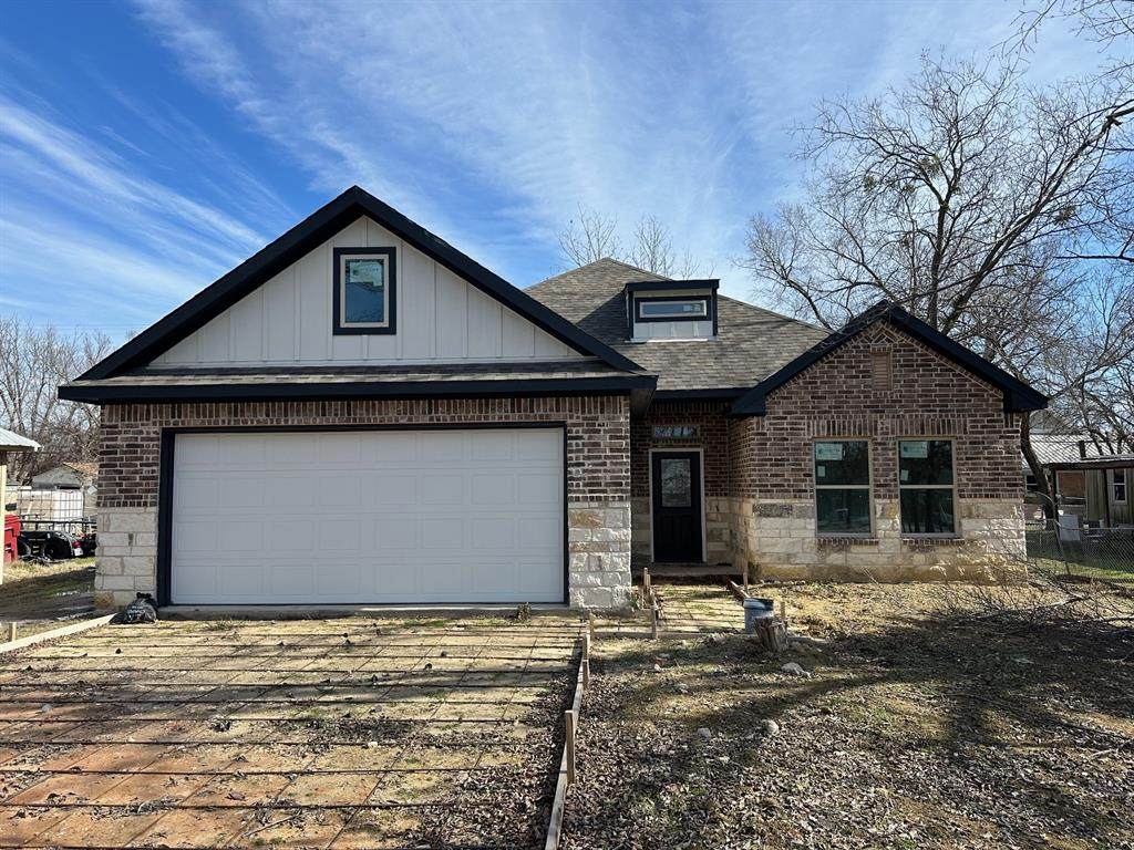 612 Us Highway 69 - Photo 1