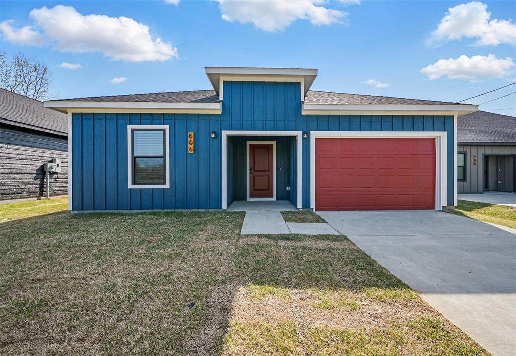 506 Broadway - Photo 1