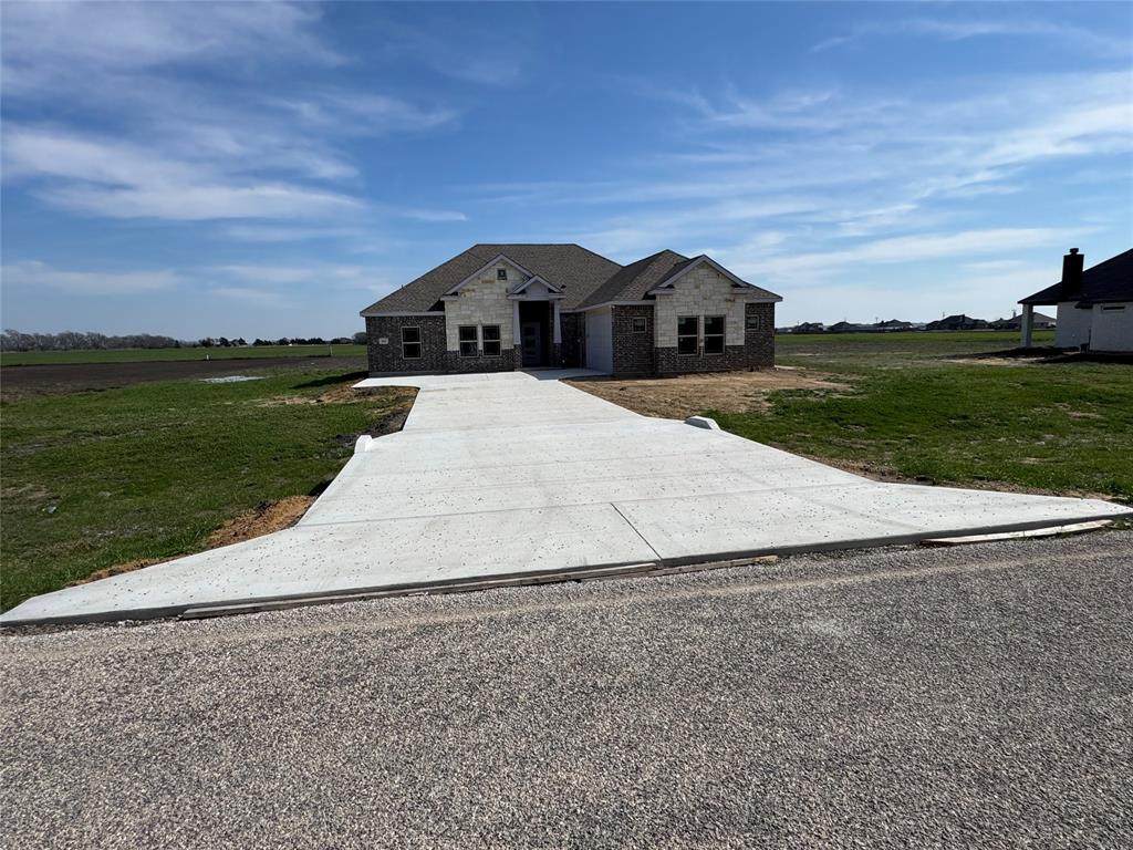 801 Ebenezer - Photo 1