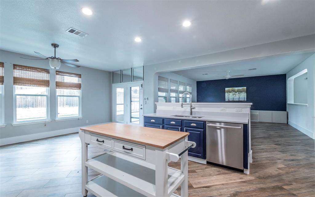 2802 Perkins Place - Photo 1