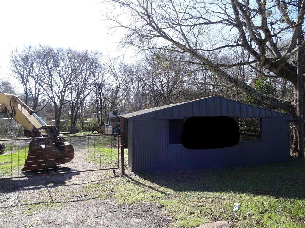 604 State Highway 31 - Photo 1