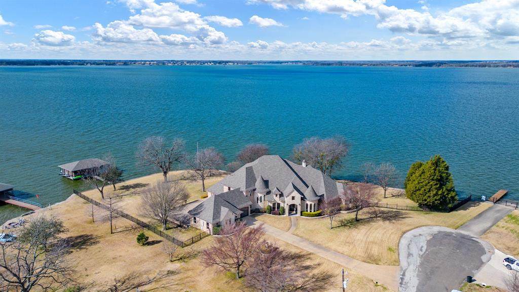 507 Chambers Point Drive - Photo 1