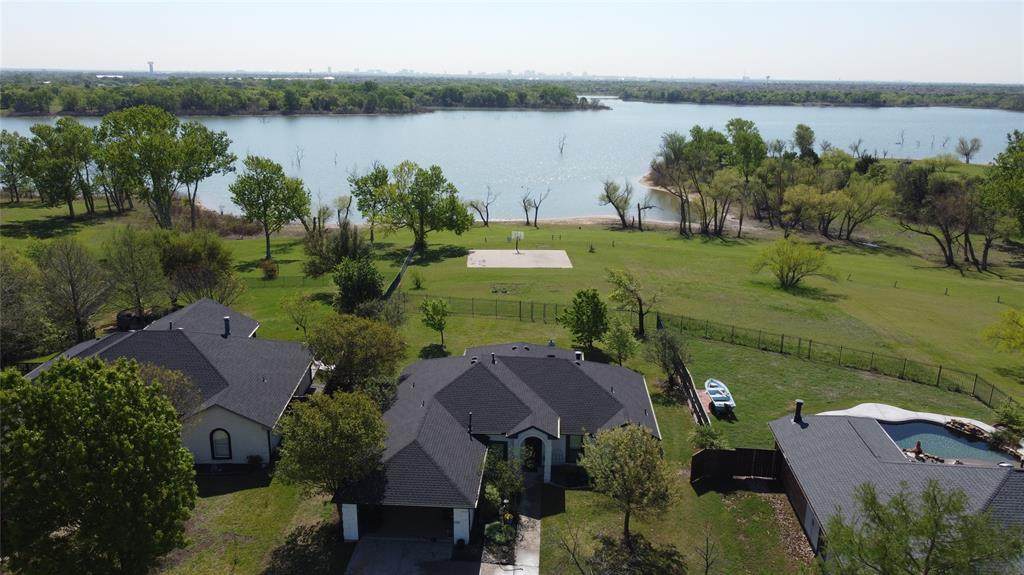 332 Hardwicke Lane - Photo 1