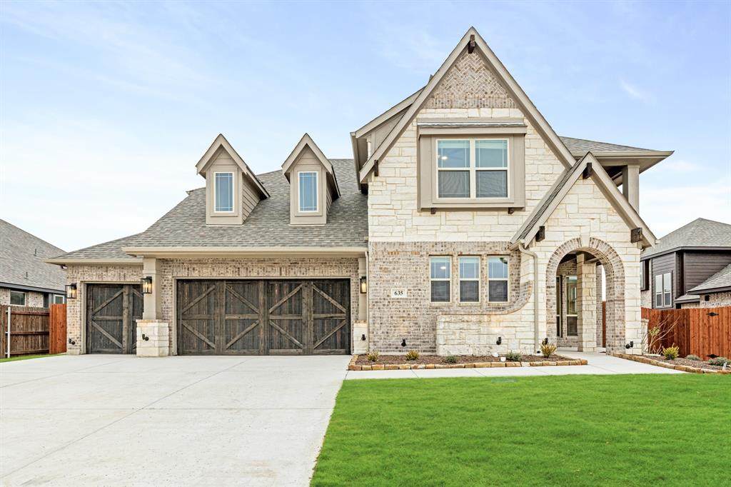 635 Sirius Drive - Photo 1