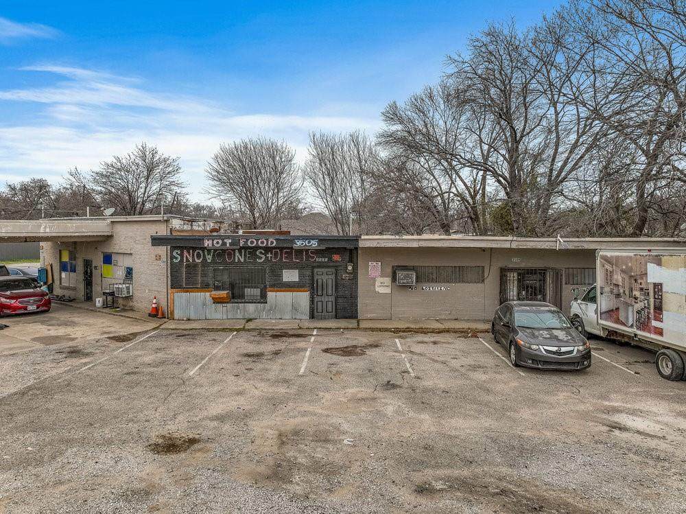 3501 Illinois - Photo 1