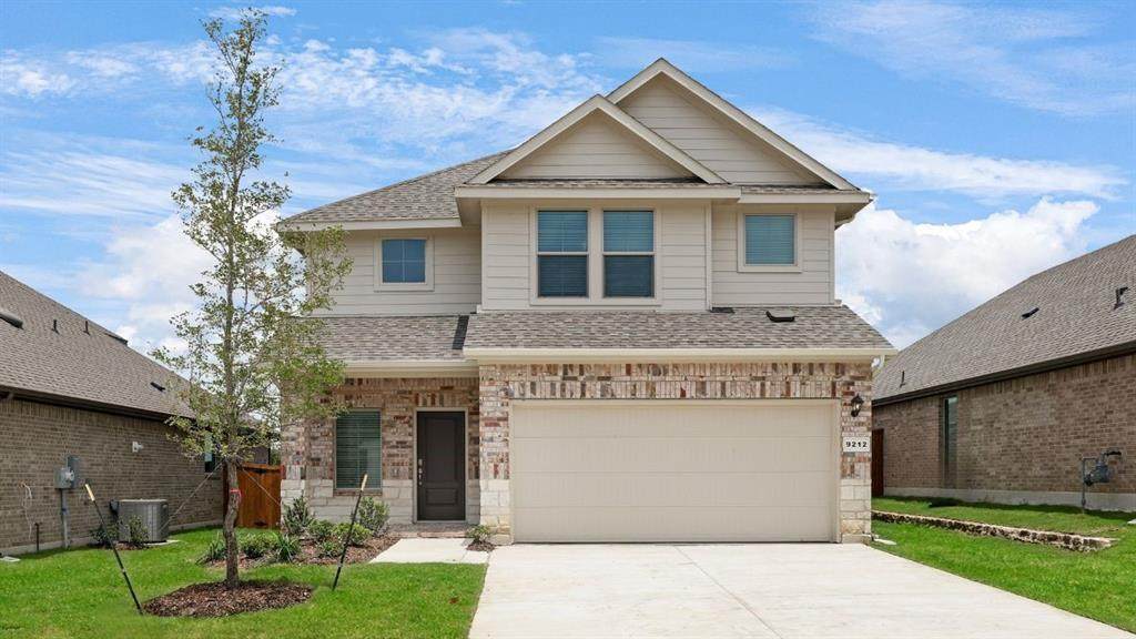 9212 Cessna Ave - Photo 1