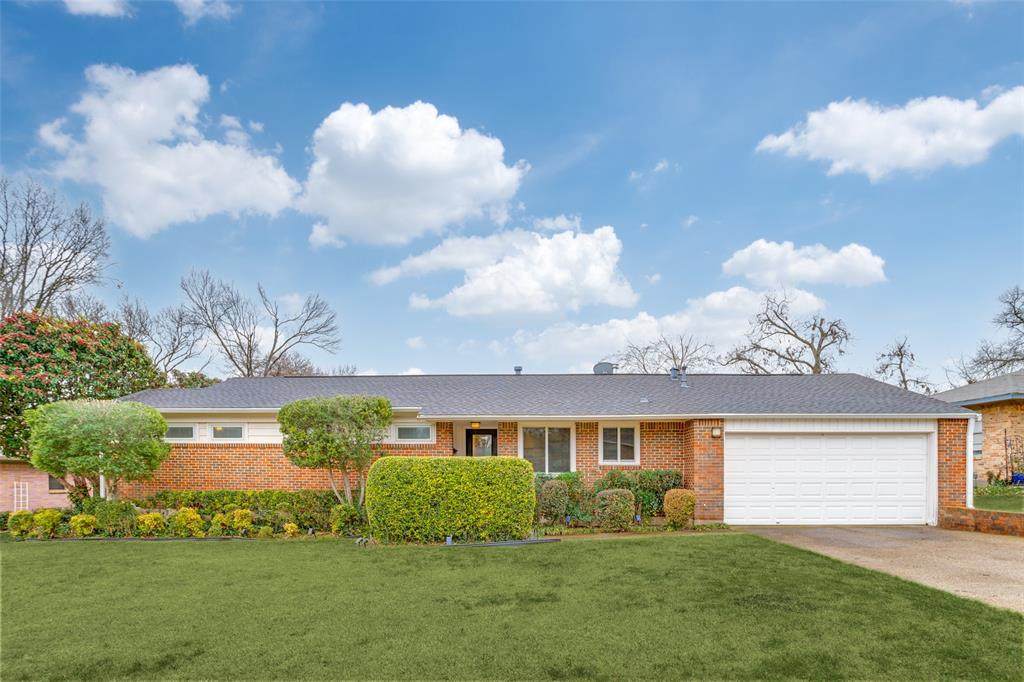 430 Mayrant Drive - Photo 1