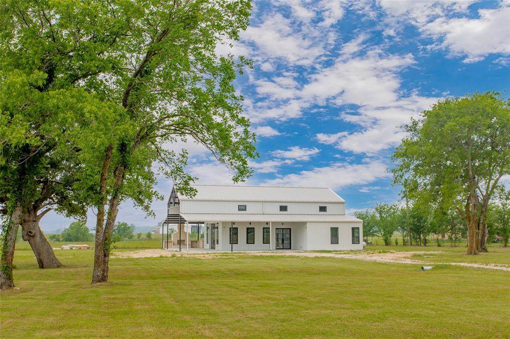 3255 Vz County Road 2120 - Photo 1