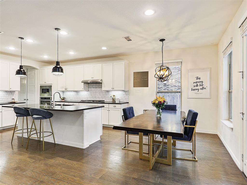 3815 Heritage Park Drive - Photo 1