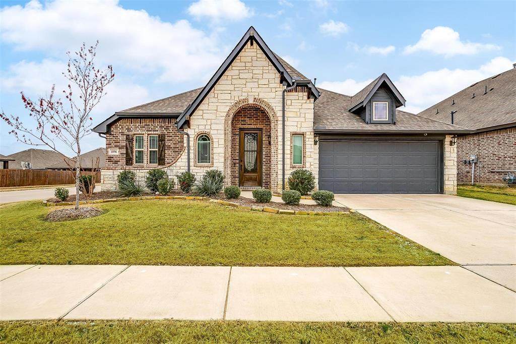1096 Imperial Eagle Road - Photo 1