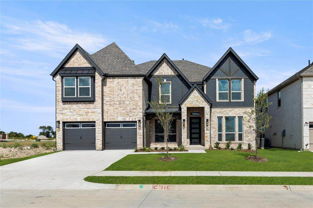 2512 Rolling Hills Drive - Photo 1