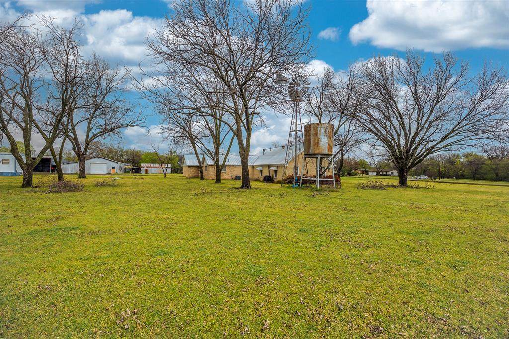 1717 Pipeline Road - Photo 1