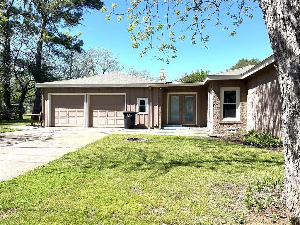714 Forrest Avenue - Photo 1