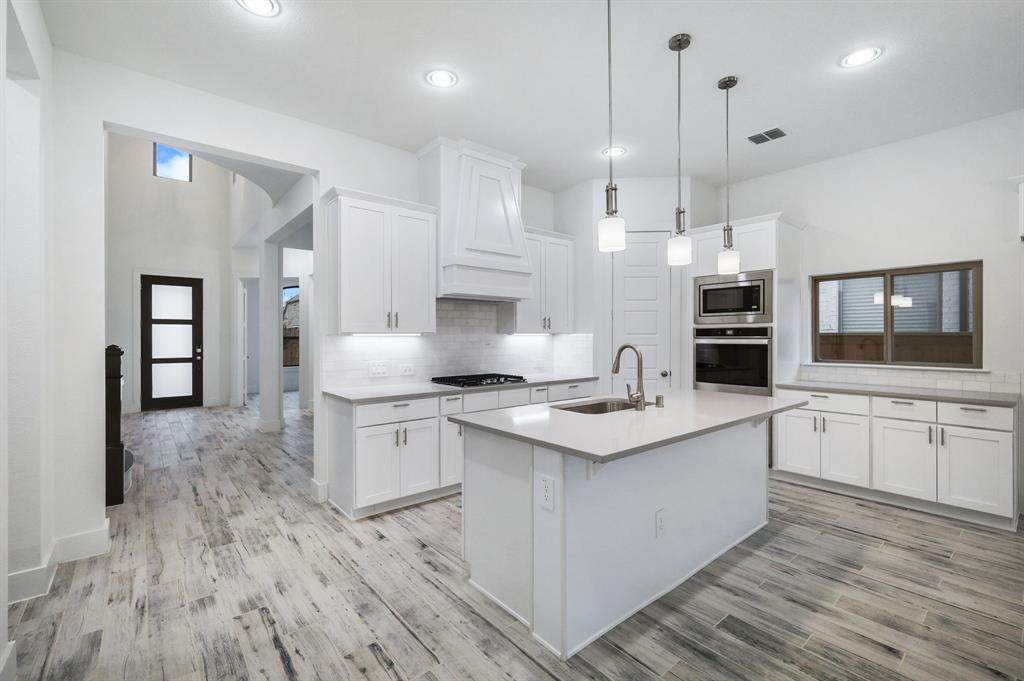 8218 Vitex Avenue - Photo 1