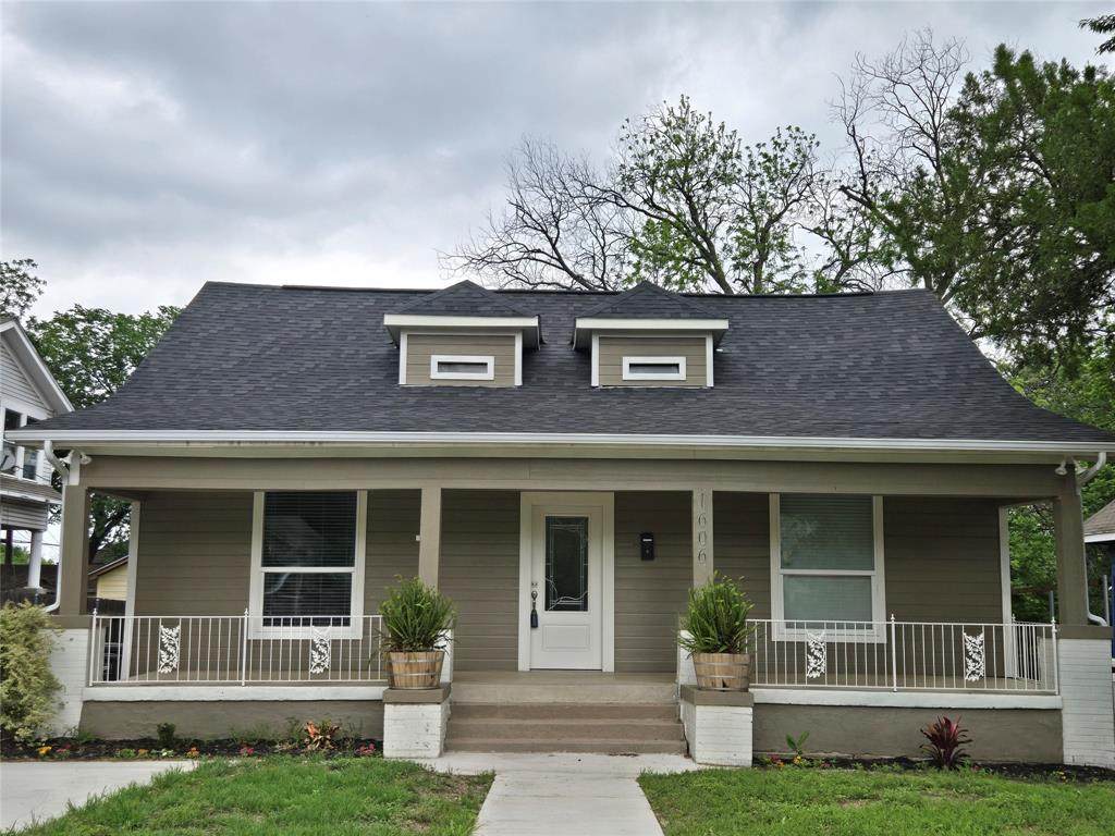 1606 Denver Avenue - Photo 1