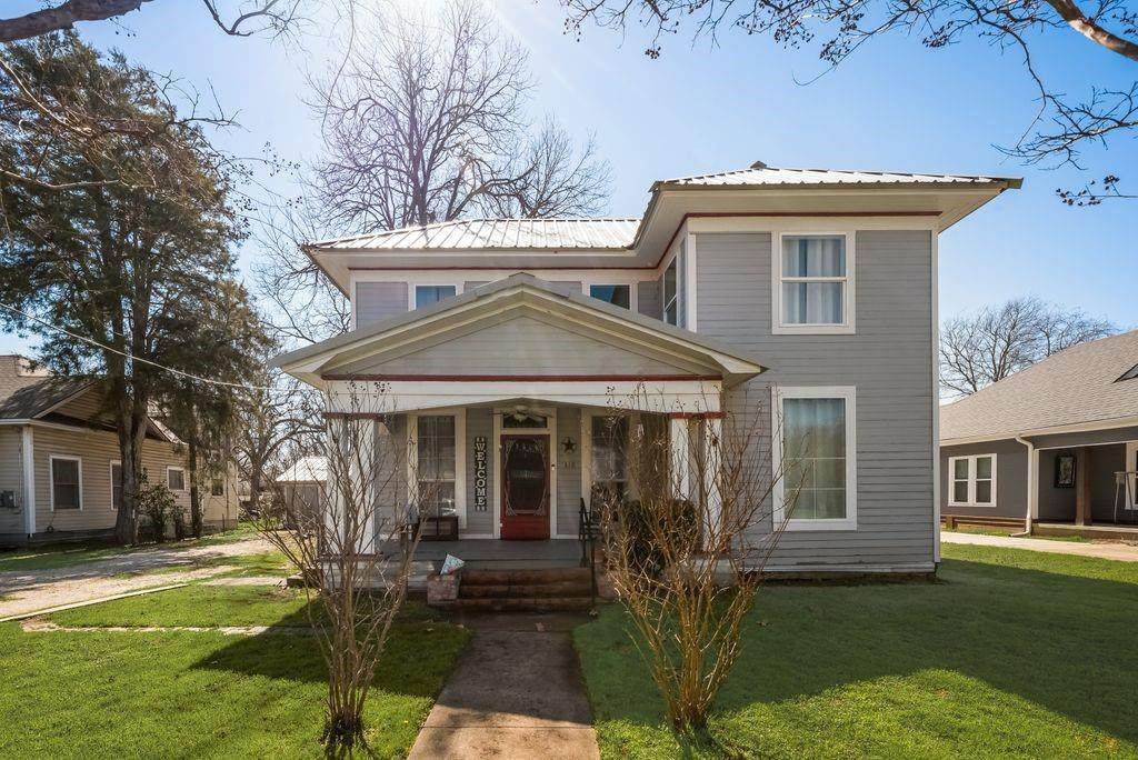 310 Craig Street - Photo 1
