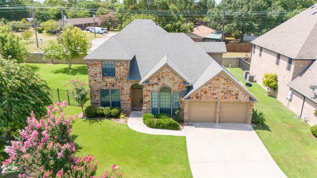 1617 Thousand Oaks Drive - Photo 1