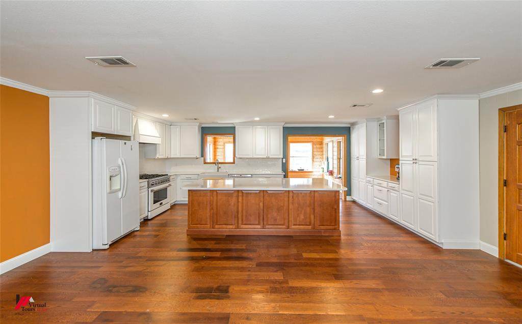 509 10th Street - Photo 1