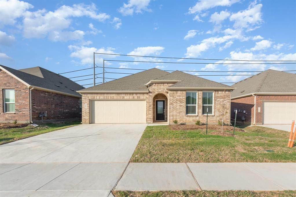 10005 Standardbred Drive - Photo 1