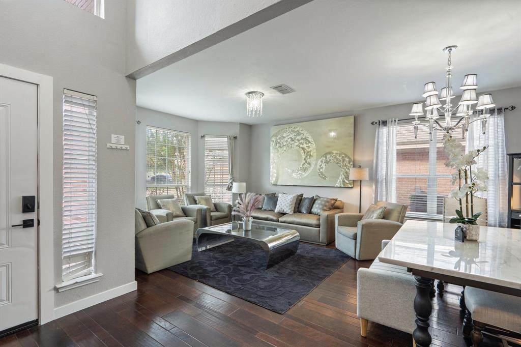 1817 Kingsbrook Trail - Photo 1