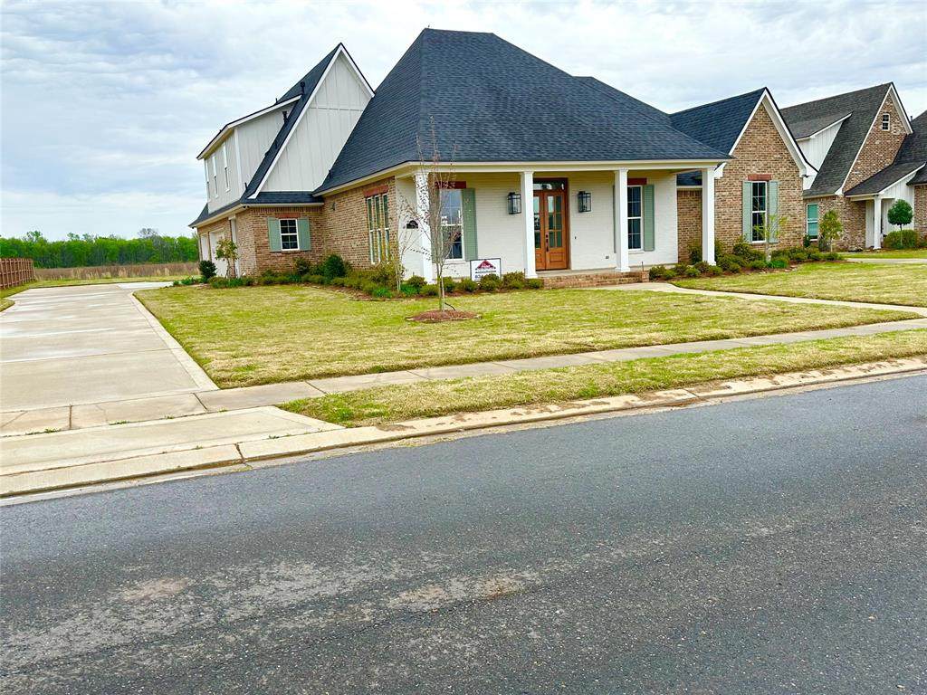 637 Caledonia Drive - Photo 1