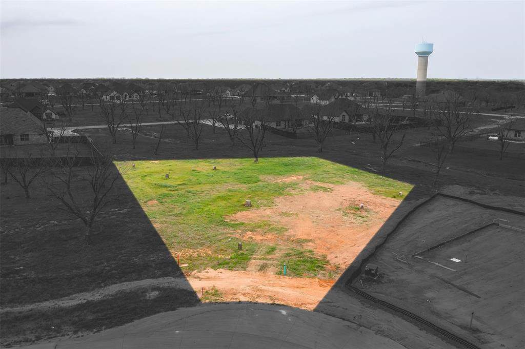 2113 Middlewood Circle - Photo 1