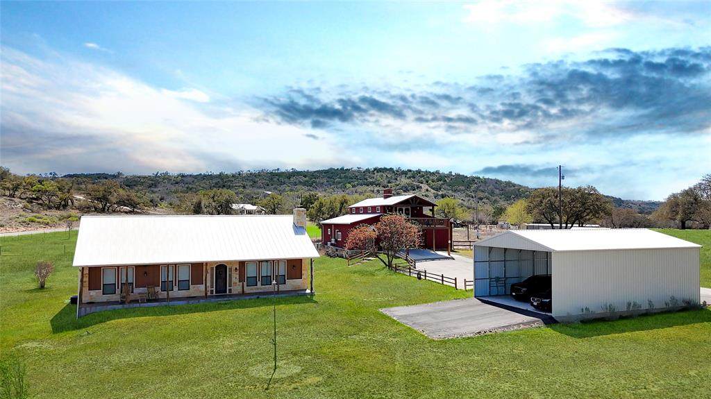 800 Quarter Horse Circle - Photo 1