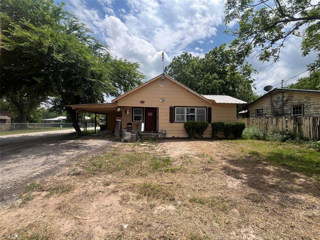 116 Lipan Drive - Photo 1