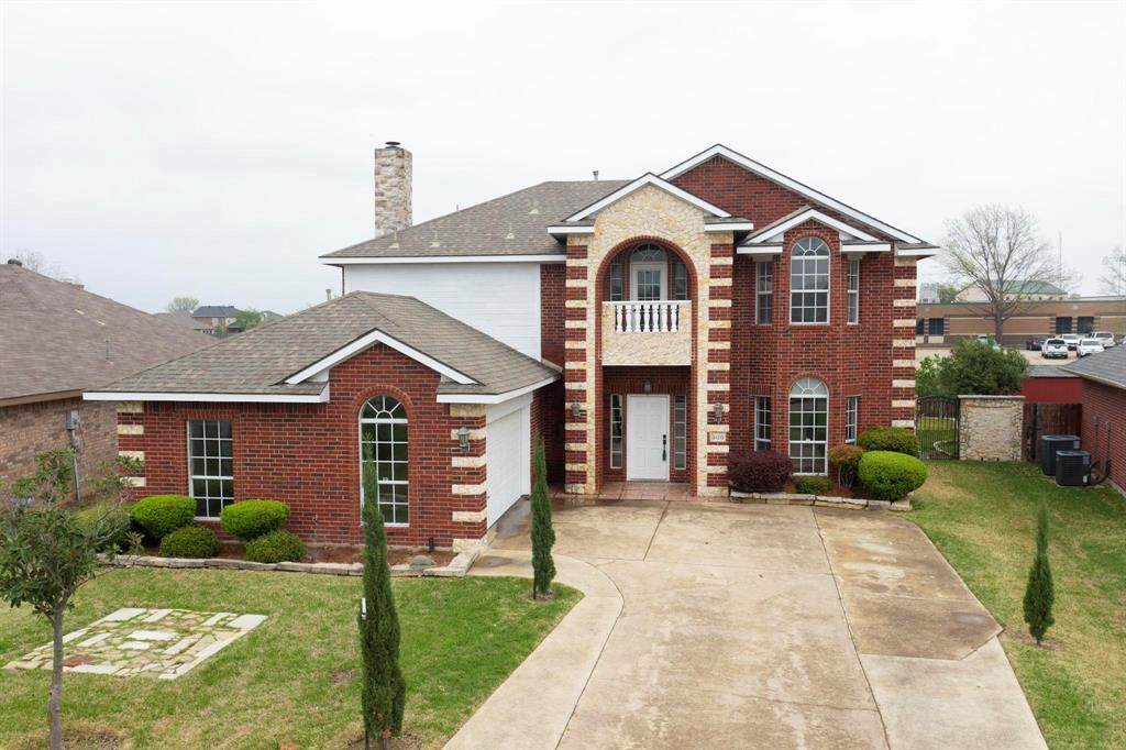 3120 Cantura Drive - Photo 1