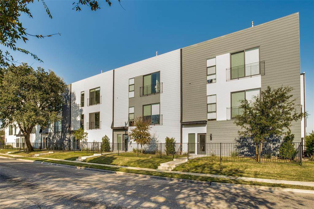 4901 Live Oak Street - Photo 1