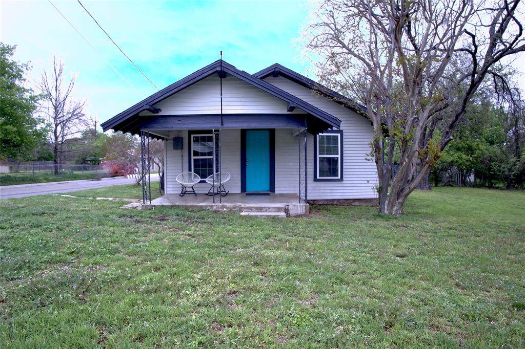 501 Eureka Street - Photo 1