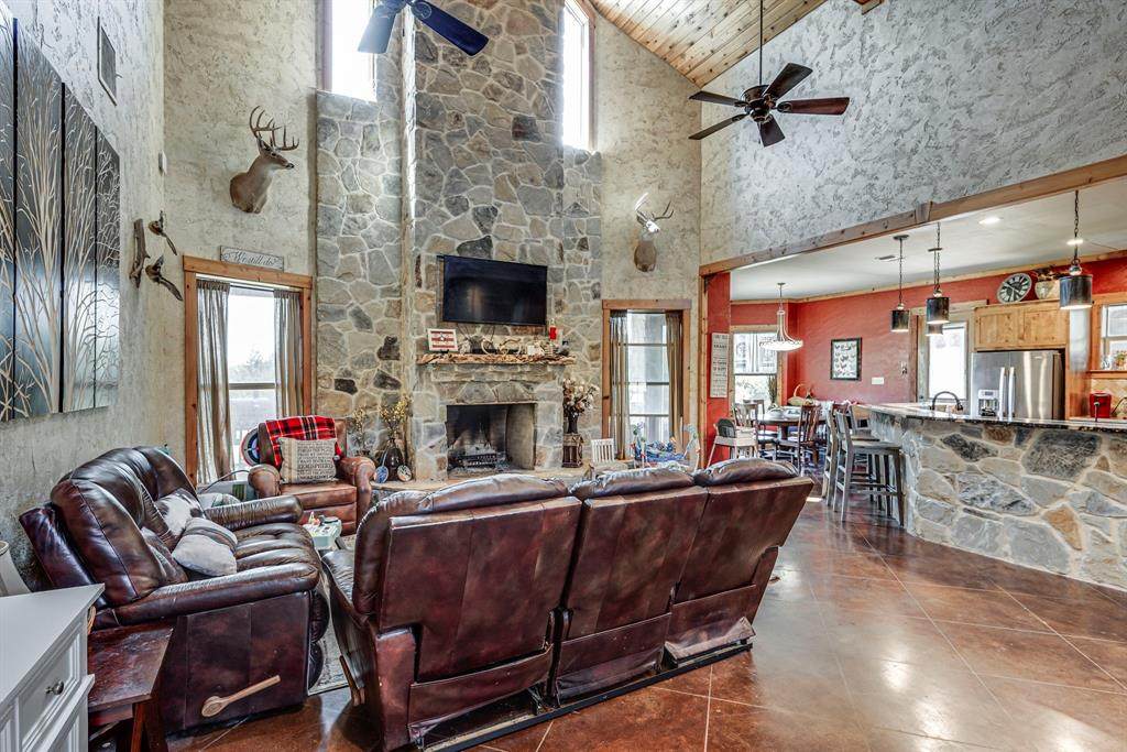 1601 Oak Branch Road - Photo 1