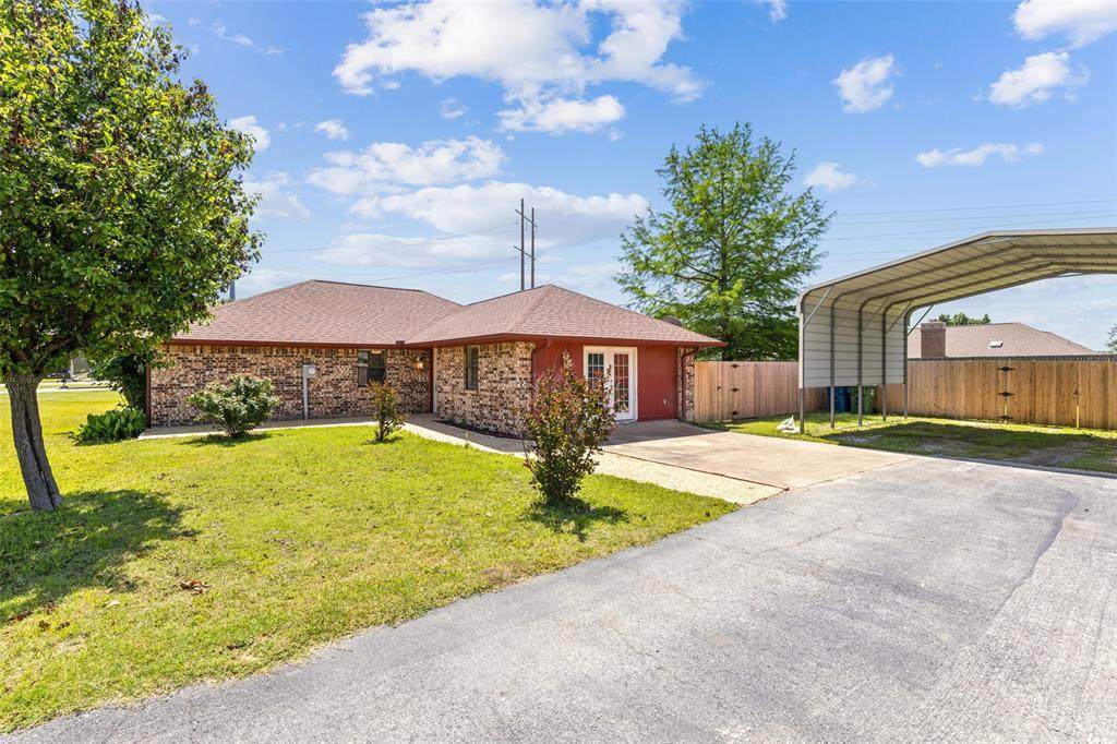 11 Woodhaven Court - Photo 1
