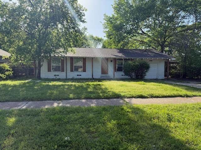 317 Campus Drive - Photo 1