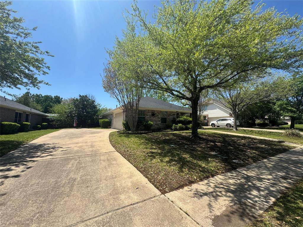 132 Yosemite Lane - Photo 1